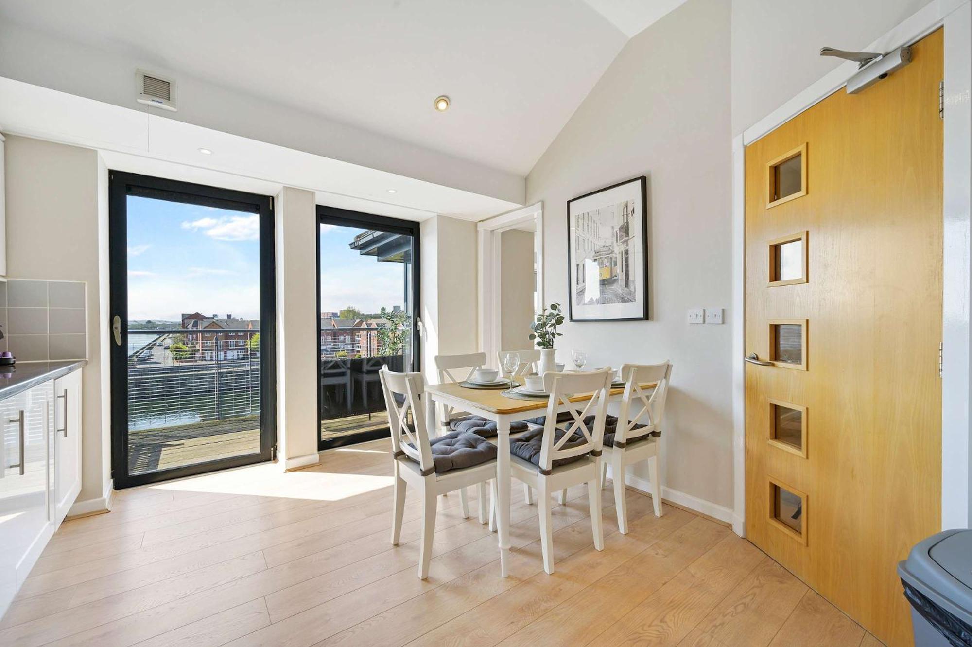 Apartment The Waterfront Penthouse I With Parking *
